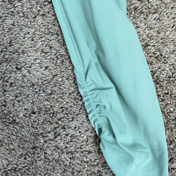 Whitney Simmons gymshark leggings - Picture 5 of 6